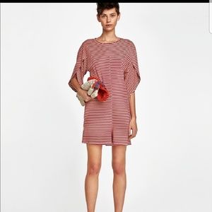 ZARA Flowy Jumpsuit Romper size Small